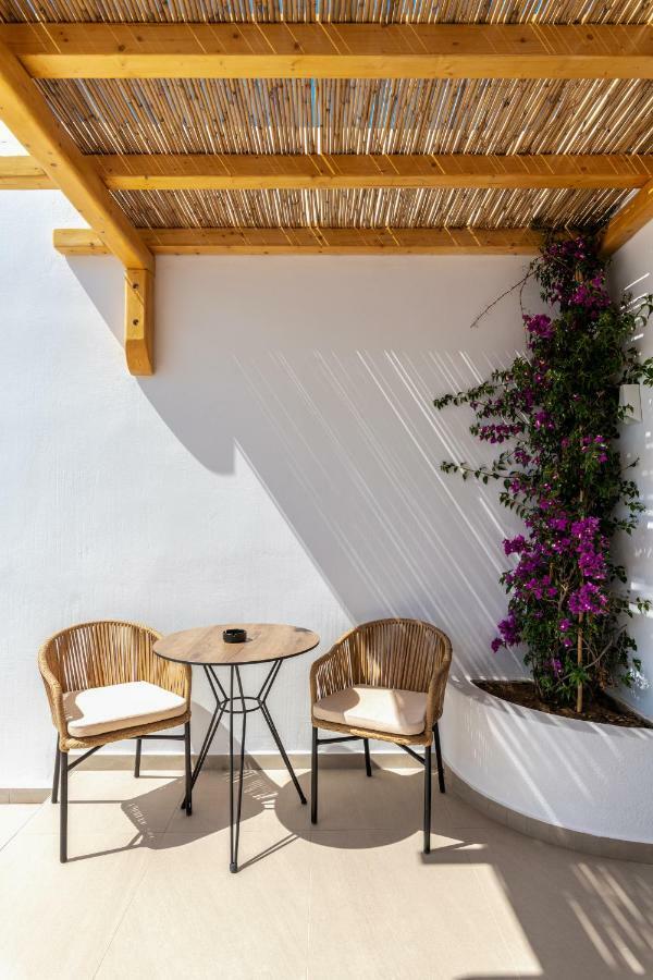 Отель Avra Mykonos Тоурлос Экстерьер фото